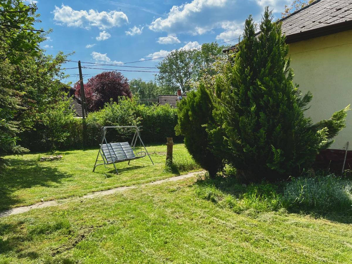 Csodakertes Kishaz Balatonfuzfon Exterior foto