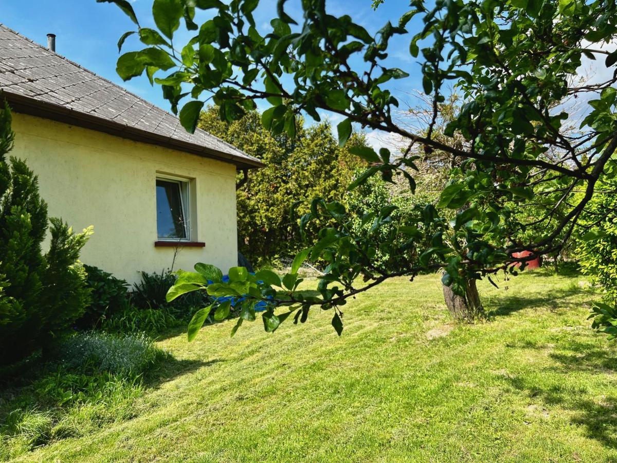 Csodakertes Kishaz Balatonfuzfon Exterior foto